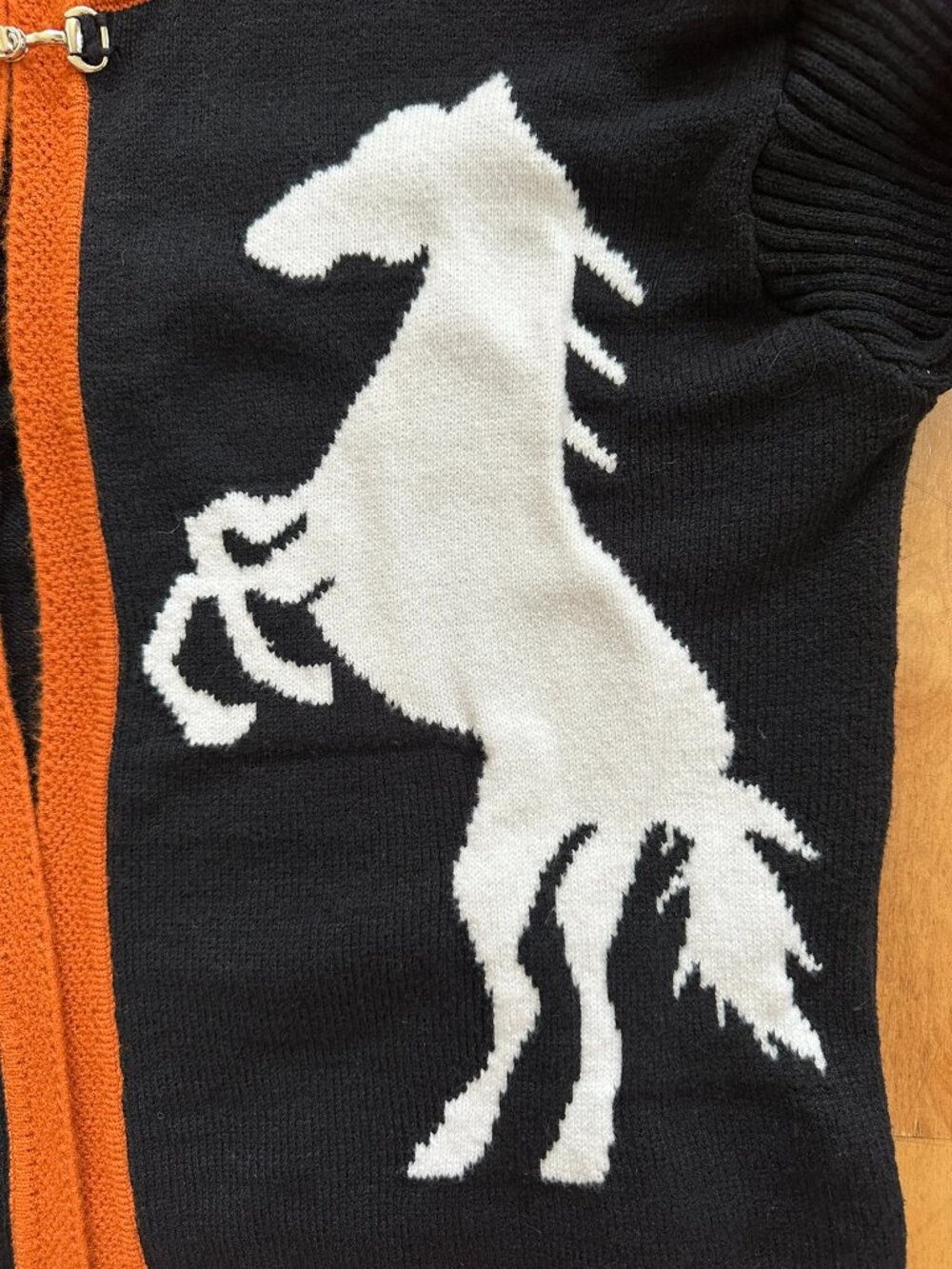 Horse Design Cardigan Sweater Black, White, Burnt Orange Women's Size Medium - Picture 5 of 14